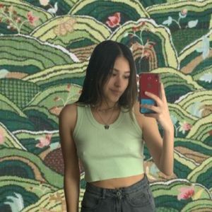 Meet your Posher, Isabella